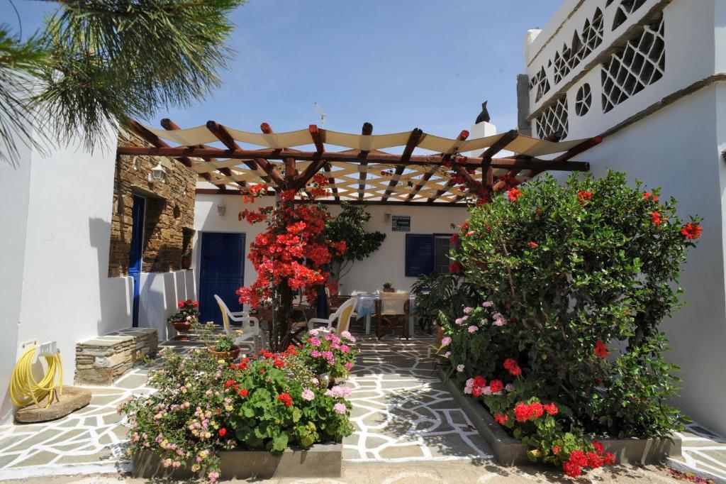 Апартаменты Tinos Peristerionas Номер фото